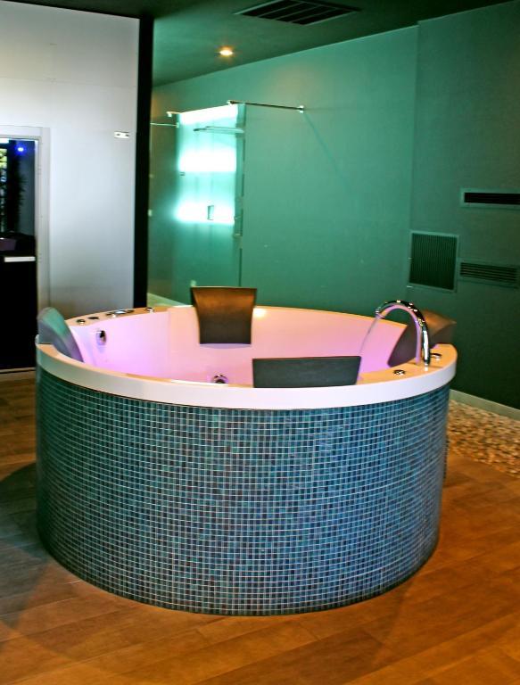 Pure Hotel Lierre Extérieur photo
